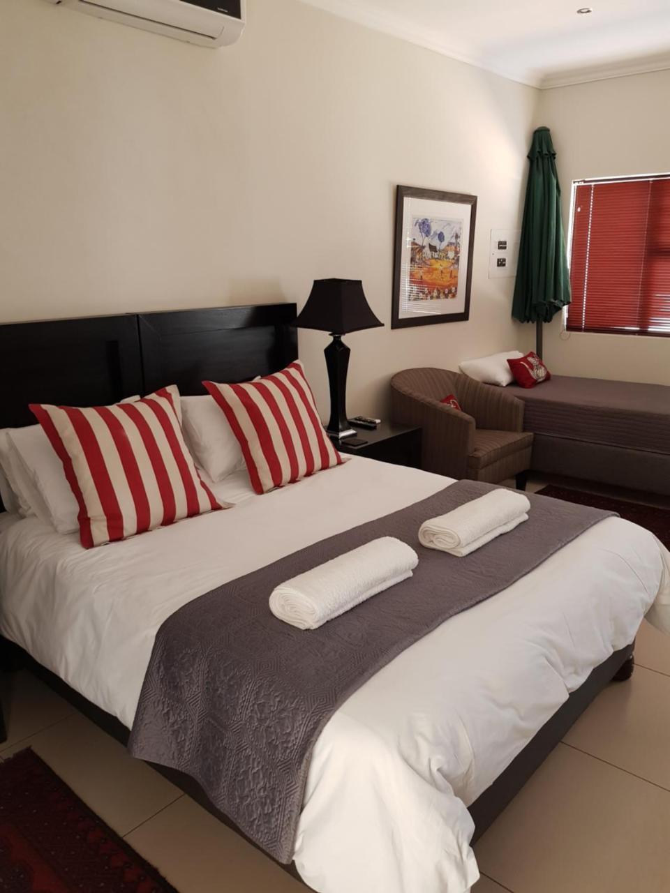 Presidensie Guest Rooms Potchefstroom Dış mekan fotoğraf